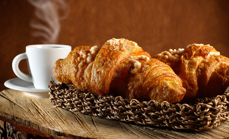 Croissant de Queijo e Presunto